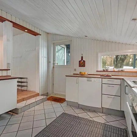 Lovely In With Kitchen
